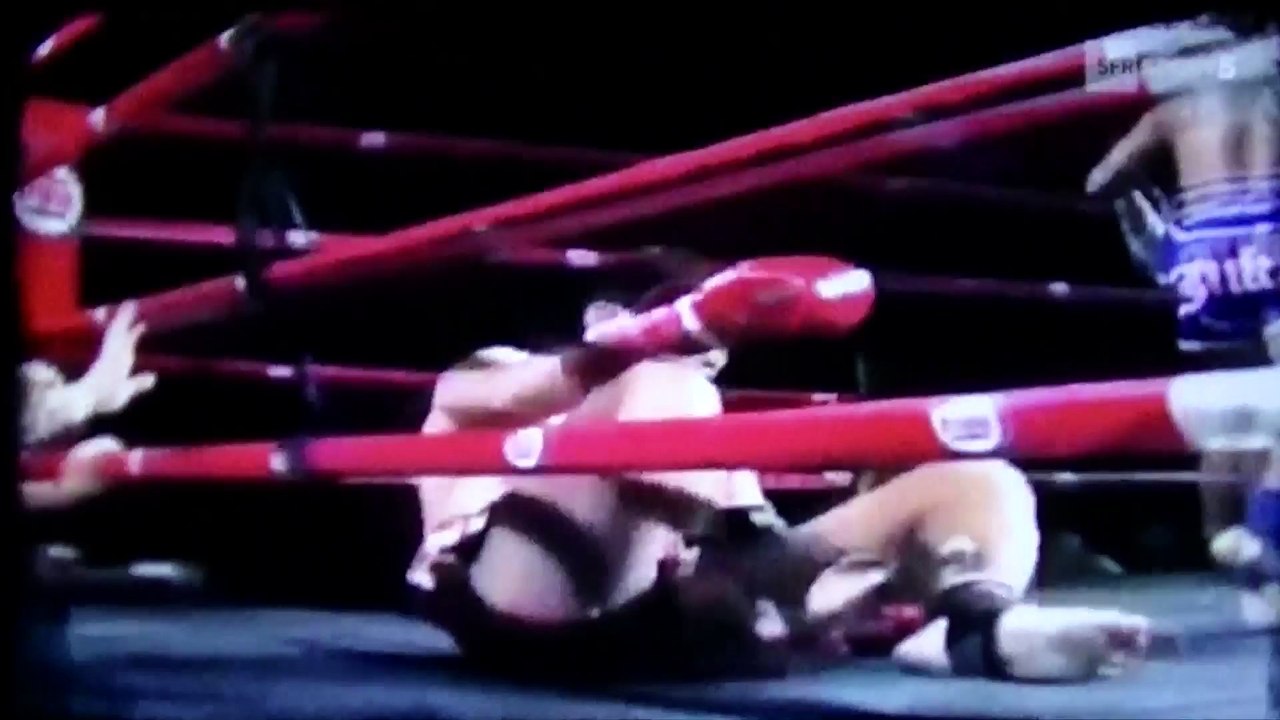 Djamel YACOUBEN à la RENCONTRE DES CHAMPIONS dans les camps de PATTAYA (Prestige Fight)