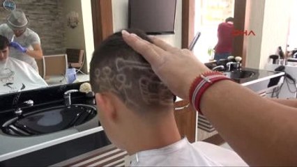 Tokat Tanka Karşı Duran İnsanları Kafaya Kazıdı