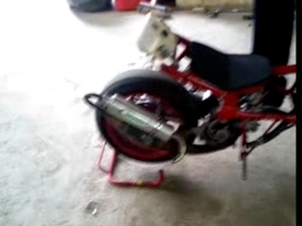 Drag sur bequille de stand