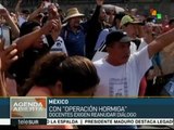 México: maestros de la CNTE se manifiestan afuera del Palacio Nacional