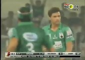 Mohammad Amir vs Shoaib Malik - Haier Super8 T20 Cup 2015