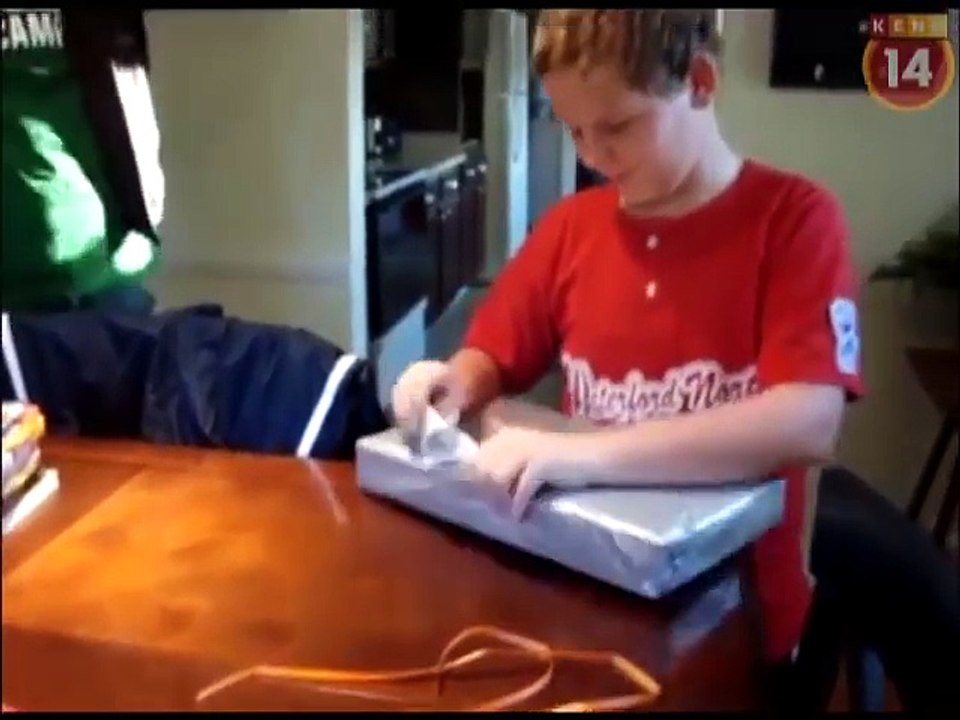 Cười năn lội, cười xả stress