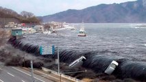 Не видел ничего подобного! Ужасное цунами в Японии — записи с камер наблюдения.
