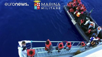 Migrants : les sauvetages incessants des gardes-côtes italiens