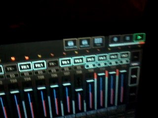 G Stomper Rhythm m Fan Day