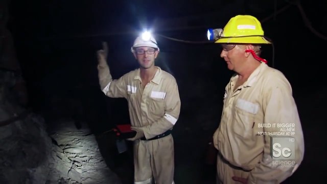 Full Documentary - South African Mines Rich In Gold - National Geographic Factories_16