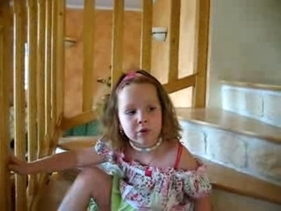 Clara chante djembé 004