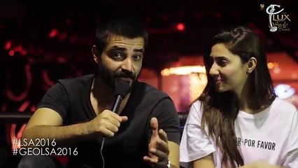 Mahira and Hamza Ali Abbasi have a chat backstage at  LSA2016_(640x360)