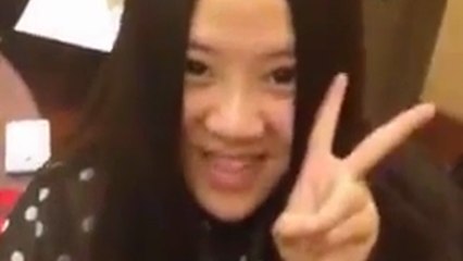 Les cheveux peuvent cacher de très grosses choses