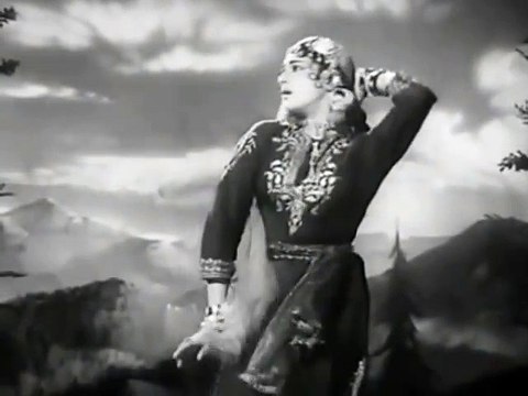 KALPANA (1960) - Main Khidki Mein Aaungi Jab Shaam Ko Suraj Dhalega | Aji Chalega - (Mohammed Rafi, Asha Bhosle)