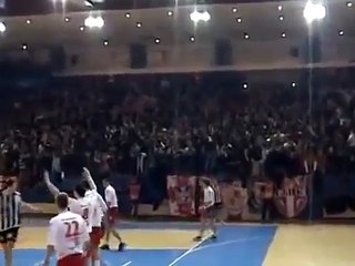 Delije - Jebi grobare picke najvece - bubnjar