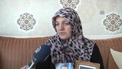 Oğlu ile El Ele "Şehadete" Yürüdü