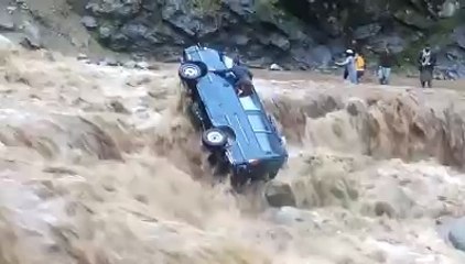 A Vane In The Flood Lowari Top Dir Upper