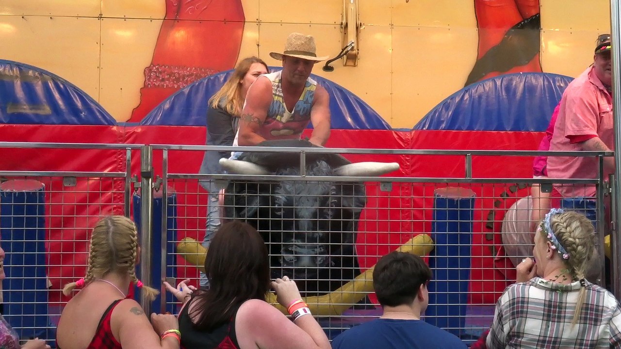 On Them Dreaded Rewind Bulls Again Lol Rewind Festival Scotland 2016