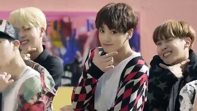 [MV] BTS(방탄소년단) _ FIRE (불타오르네)