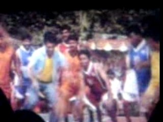 Kireedam Songs Vilayadu