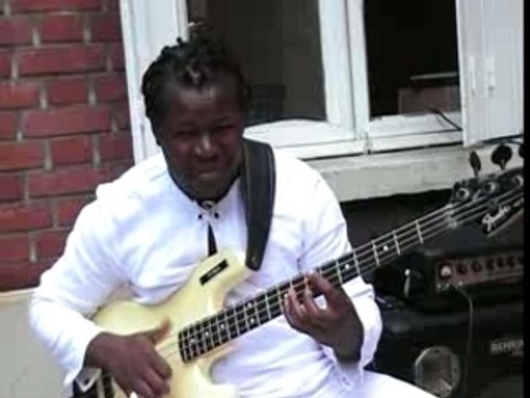 Bisou Bass, Body Slap (Cameroun)