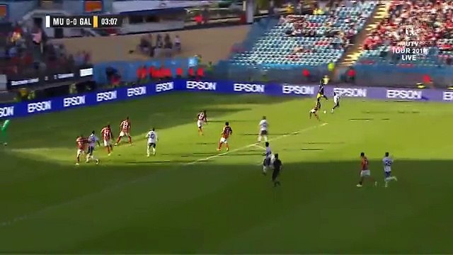 Premier but avec Manu : Zlatan Ibrahimovic marque après seulement 4 minutes de jeu grâce à un superbe ciseau