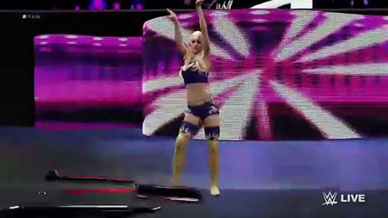 WWE Divas Gold Rush World Championship Semifinal #2 - Summer Rae vs. Eva Marie (32)