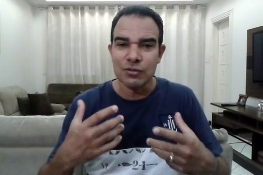 Bispo Macedo endemoninhado Ex bispo da Universal revela a verdade! Parte 2