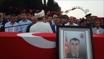 Şehit Olan Jandarma Uzman Çavuş Sercan Özkul Toprağa Verildi