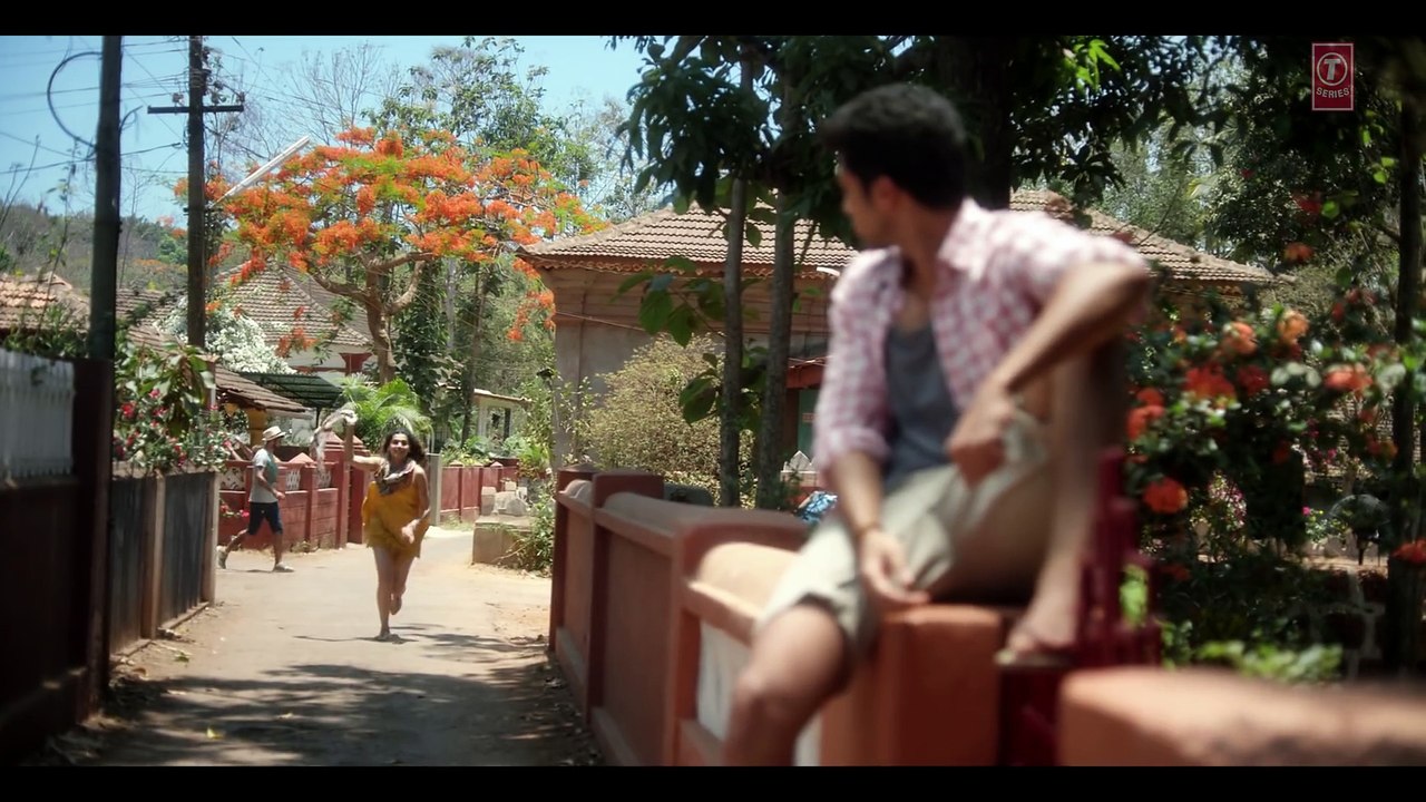 Tum Ho Toh Lagta Hai Video Song - Amaal Mallik Feat. Shaan - Taapsee Pannu, Saqib Saleem