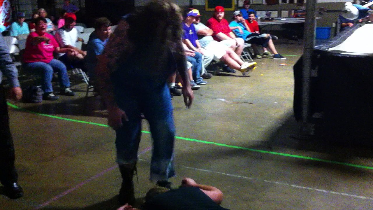 "The Nightmare" Jeremiah w/ Jay Andrews vs. "Loco Lobo" Barry Wolf - Pro Wrestling EGO