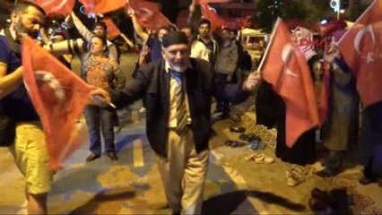 Bolu 82 Yaşında Her Gece Demokrasi Nöbetinde