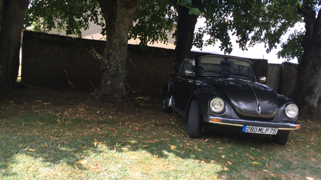 Des voitures anciennes bénies