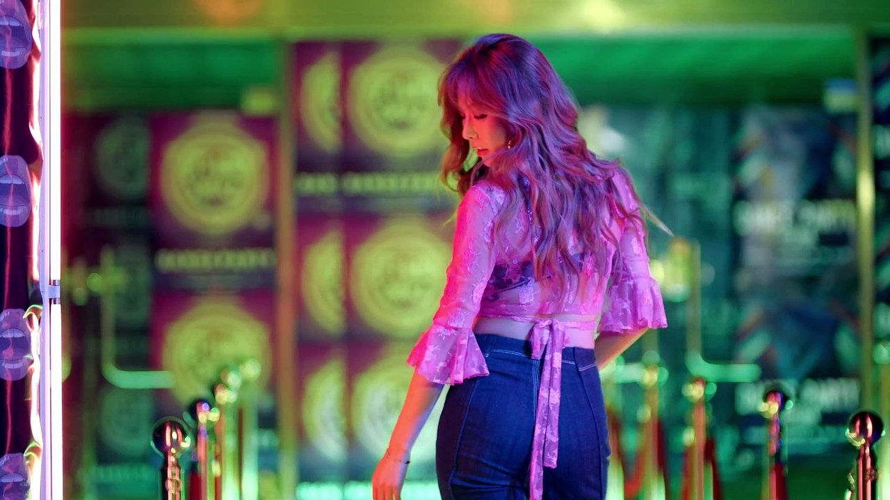 HyunA(현아) - '어때_ (How's this_)' Official Music Video