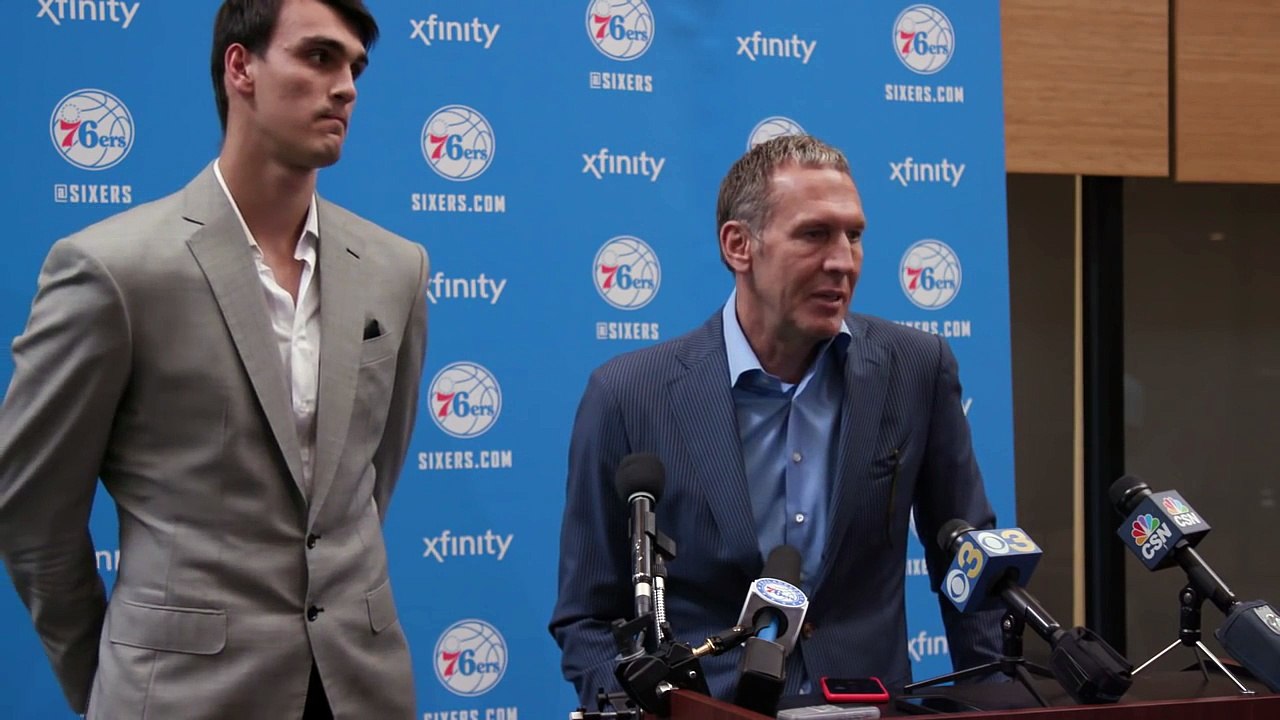 La conférence de presse de présentation de Dario Saric chez les Sixers (19/07/2016)