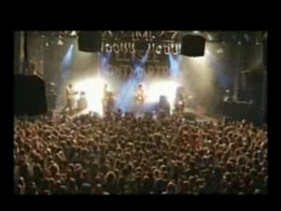 BB Brunes, Dis-moi, live Elysée Montmartre