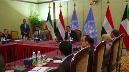 مشاورات اليمنيين في الكويت وسط حقل ألغام
