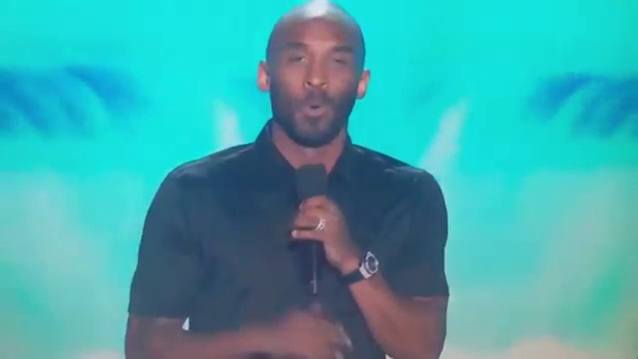 Justin Timberlake Wins Decade Award - Teen Choice Awards 2016