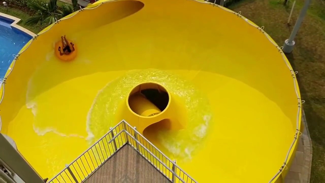 Water Park Ride Slide - Water Park Video for KIDs