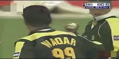 Waqar Younis, 7 wickets, against England,  His, best bowling, bowling figures,