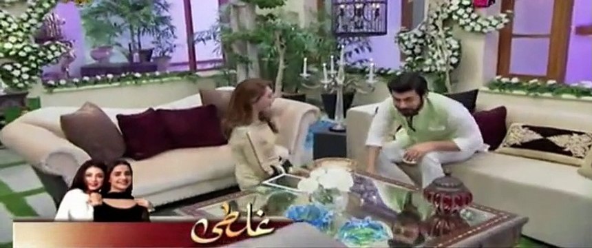 Check Out Reaction Of Fawad Khan When Sana Bucha Proposing Him