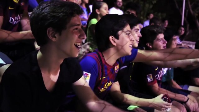 Football : Séan Garnier déguisé en vieil homme surprend tout le monde