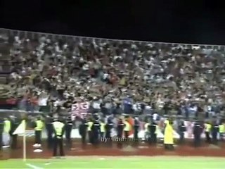 Delije Sever - Ko ne skace taj je grobar