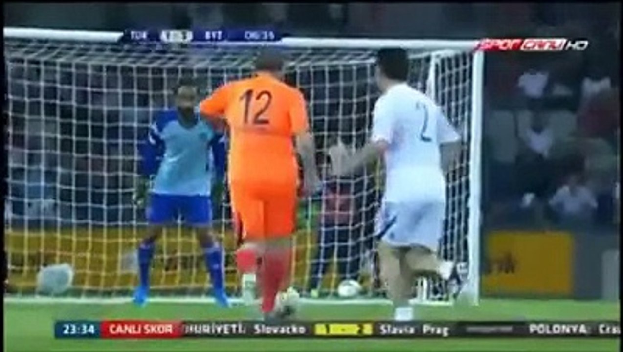Mister Erdogan (Turkey) playing football - Must watch
