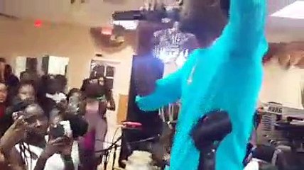 waly seck met le feu à raleigh ETATS UNIS