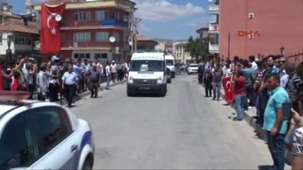 Sivas Şehit Doğan Kaya'nın Cenazesi Sivas'a Getirildi - 1