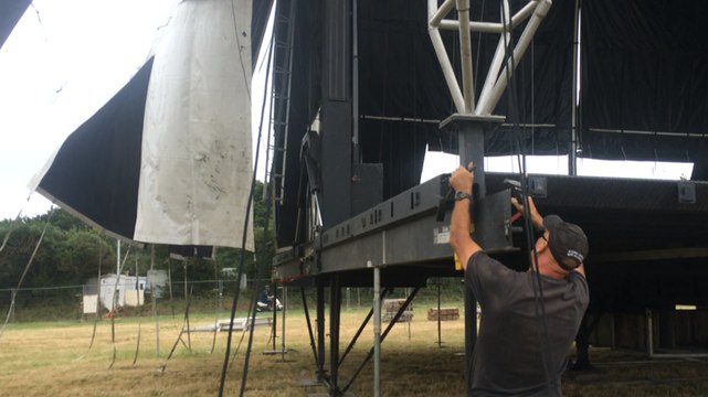 A Landaoudec, la grande scène du festival du Bout du monde se monte