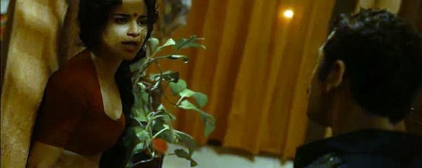 kangana ranaut and john abraham hd 1080p kiss - YouTube