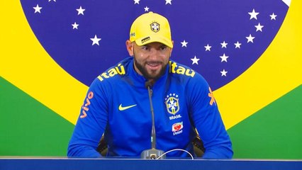 Na chegada à Seleção, Weverton zoa amigos do Atlético-PR e revela ídolos