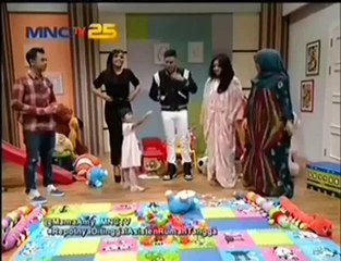 part seru Nagita Slavina di rumah Mama Amy (2)