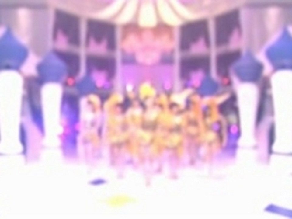 Momusu - onna ni sachi are (live)