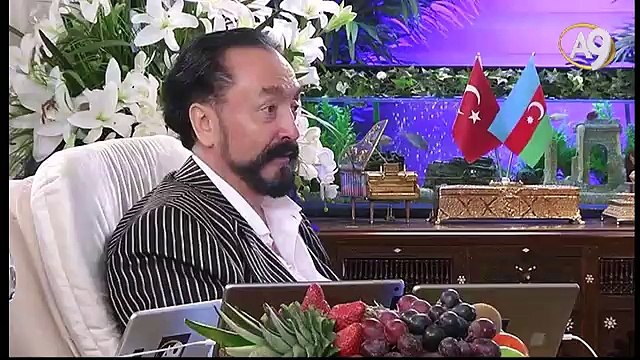 Said Özdemir Ağabey: Adnan Oktar Darwinizm-materyalizmi yıktı