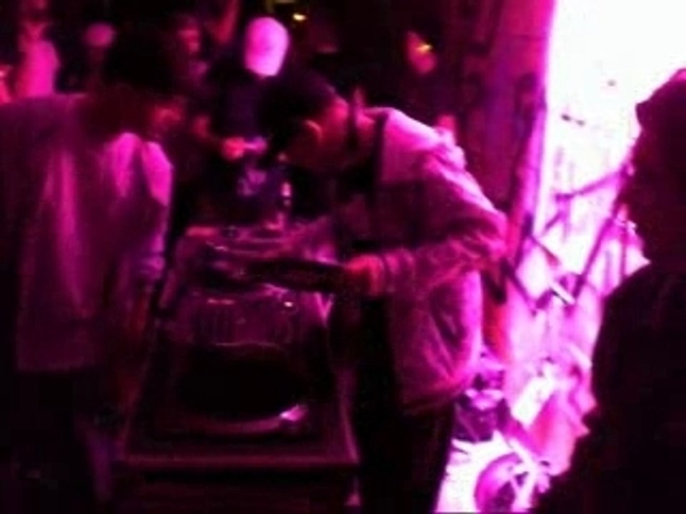 Boombx 1 - Underground Party - Berlin