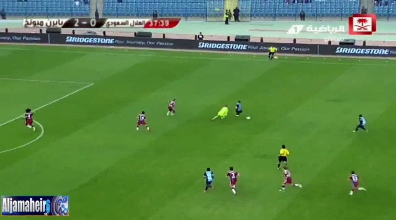 Manuel Neuer does it again!